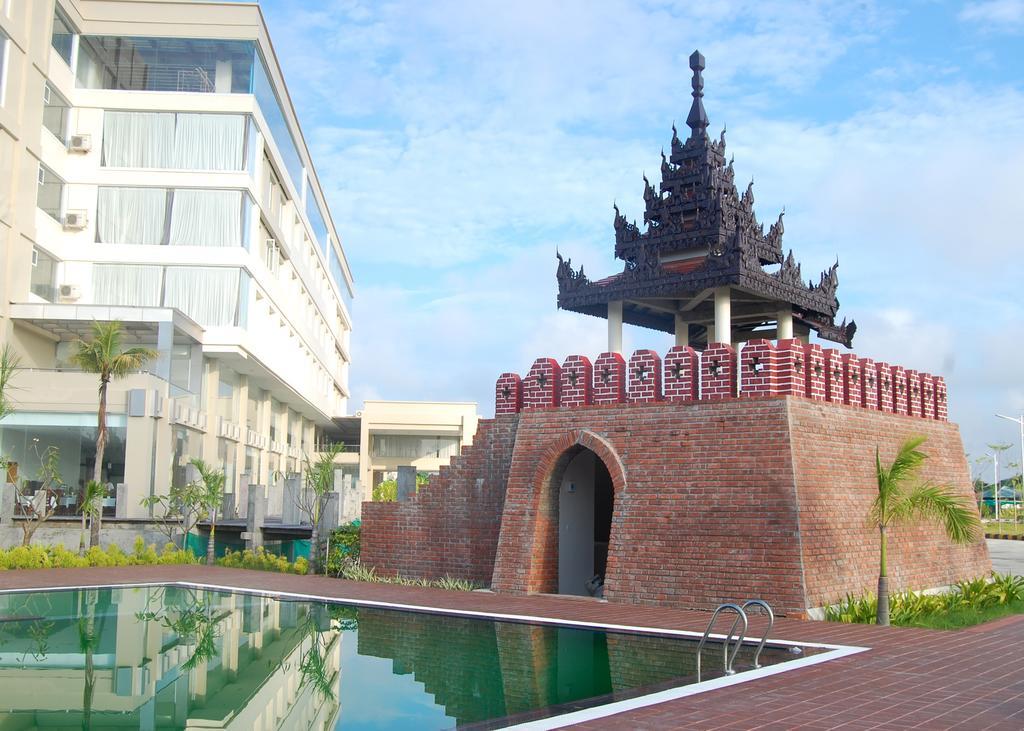 Man Myanmar Hotel Naypyidaw Exteriér fotografie