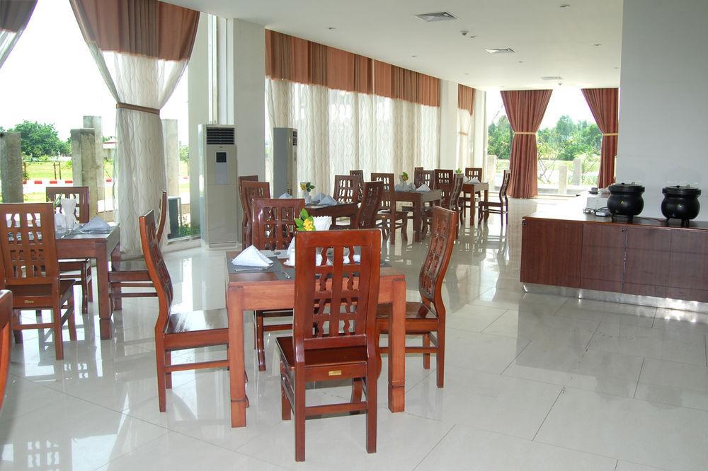 Man Myanmar Hotel Naypyidaw Exteriér fotografie